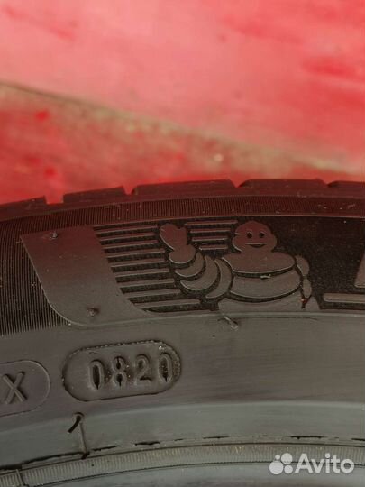 Michelin Pilot Sport 4 SUV 295/40 R21 111Y