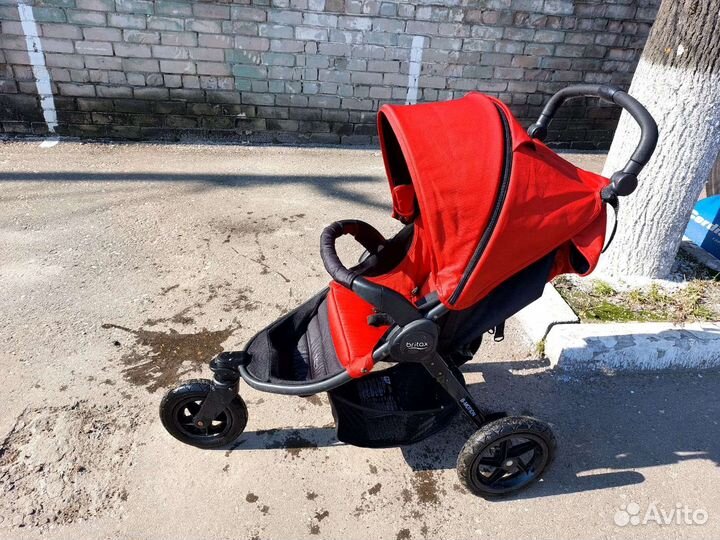 Прогулочная коляска britax b-motion