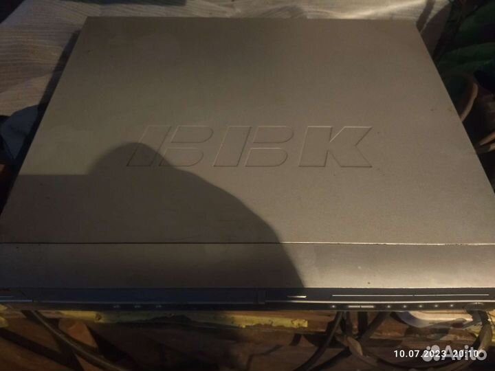 Видеомагнитофон BBK