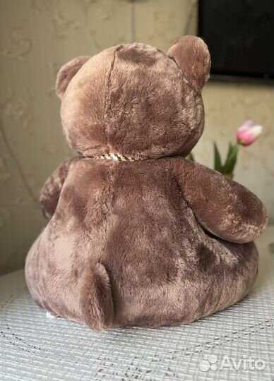 Большой плюшевый мишка