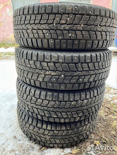 Dunlop SP Winter Ice 01 185/65 R15 88T