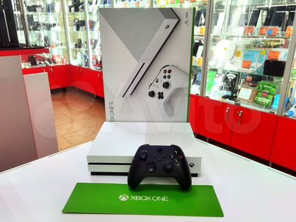 Приставка Xbox One S 500GB с дисководом (эшп)