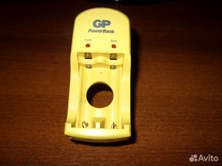 Зарядное устройство для аккумуляторных батареек