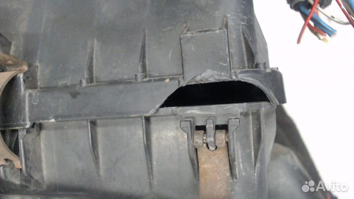 Корпус воздушного фильтра Toyota RAV 4, 1998