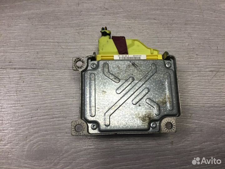 Эбу подушки безопасности Mercedes-Benz Vito 2.2