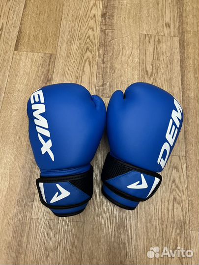 Новые Боксерские перчатки 6oz