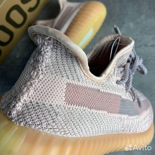 Кроссовки Adidas Yeezy Boost 350 v2 Synth (36-40)