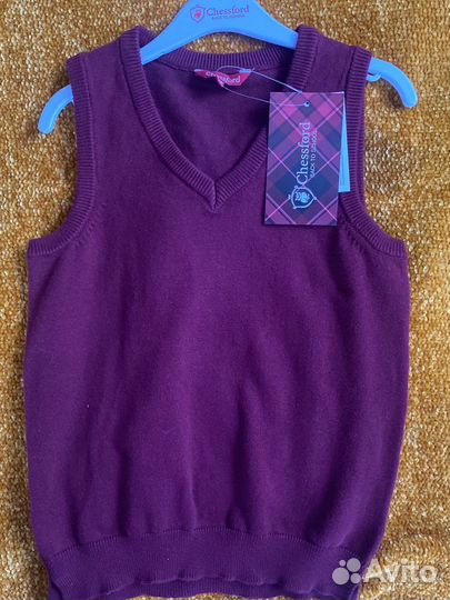 Жилет школьный бордовый Chessford