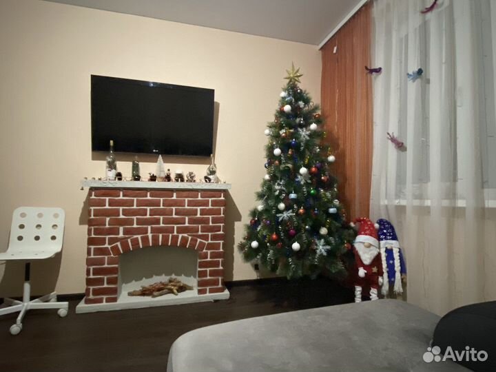 Камин декоративный