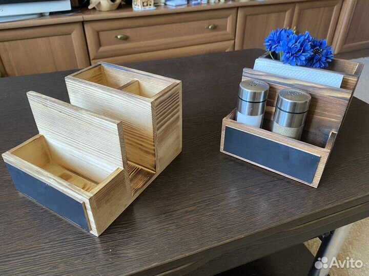 Салфетница деревянная с отсеками для специй