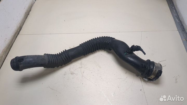 Патрубок интеркулера BMW 1 E87