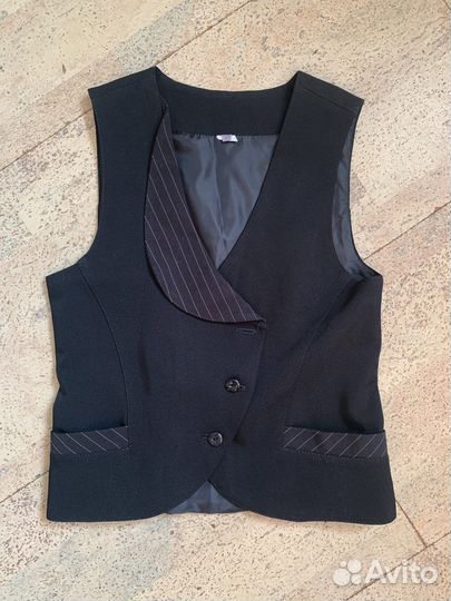 Школьная форма черная 134рост размер 36