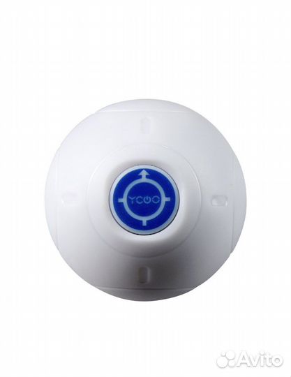 Собака робот на пульте управления