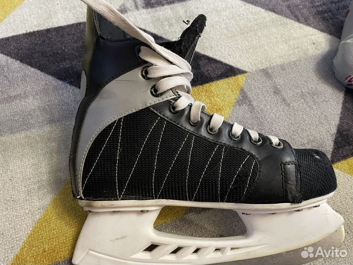 Хоккейные коньки bauer 38 размер