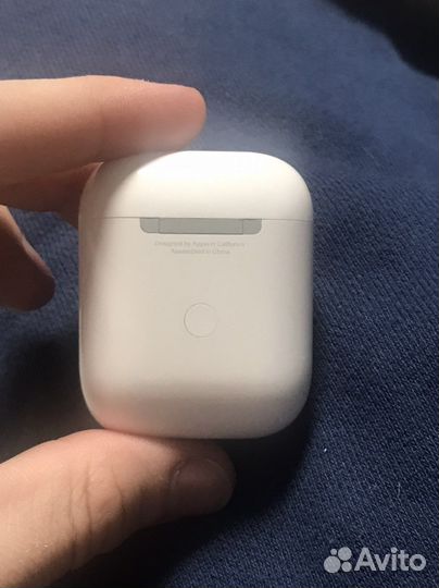 Наушники AirPods 2 с беспроводной зарядкой