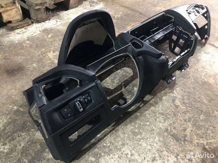 Торпедо Bmw 1 Series F20 1.6 2013