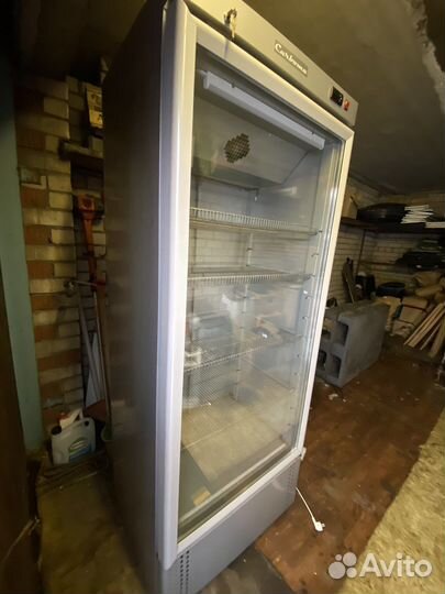 Холодильник витрина бу шкаф