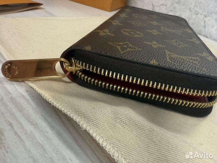 Louis vuitton кошелек zippy