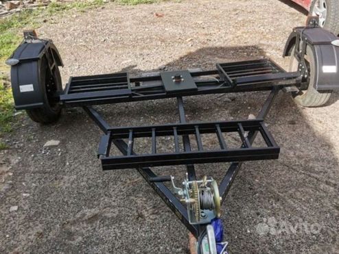 Прицеп эвакуатор мзса. Седельный прицеп эвакуатор для l200. Подкатной прицеп в аренду. Подкатной прицеп в аренду. Эвакуатор выборг.