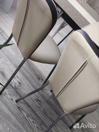 Стулья для кухни 4 шт