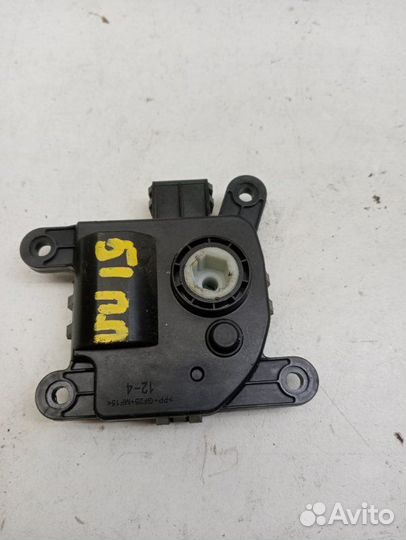 Сервопривод заслонок печки передний правый Hyundai