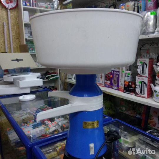 Сепаратор молока Мотор Сич 100-19