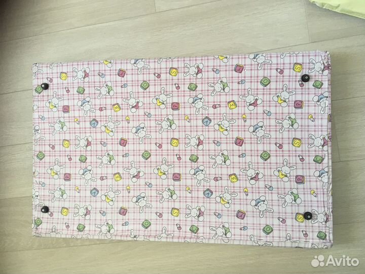 Столик и матрас для пеленания