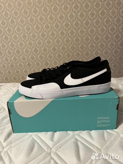 Nike sb blazer low court