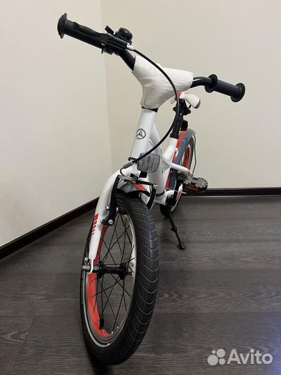 Детский велосипед 16