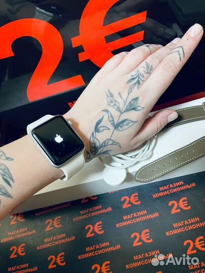 Смарт-часы Apple Watch Series 3 42mm цн