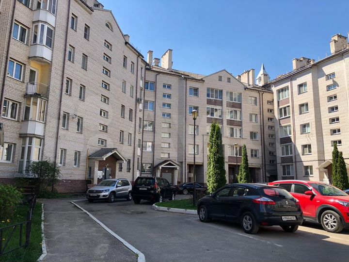 3-к. квартира, 102,2 м², 5/5 эт.