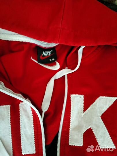 Спортивный костюм женский