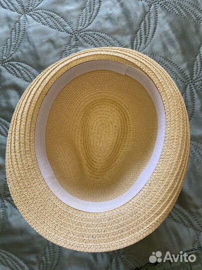 Соломенная шляпка женская