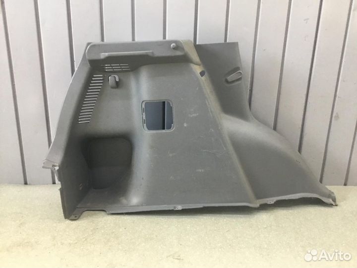 Обшивка багажника Suzuki SX4 2006-2013