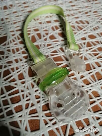 Держатель для пустышки