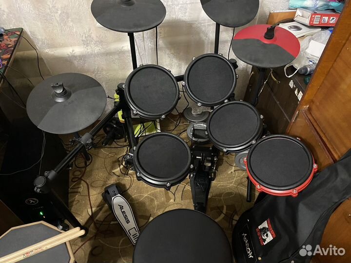 Электронные барабаны Alesis nitro mesh kit