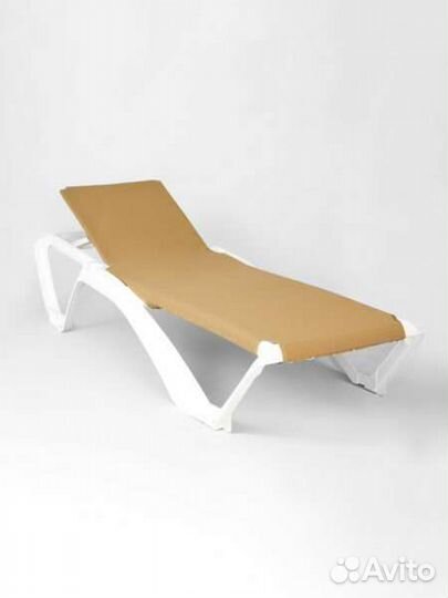 Шезлонг с тканью
