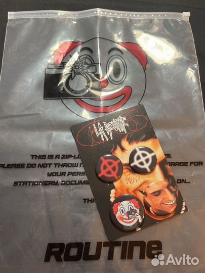 Значки la routine lovv66