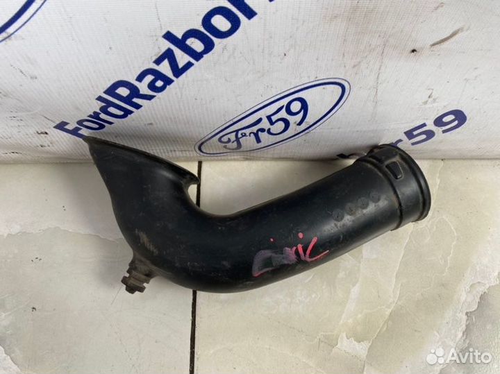 Патрубок воздушного фильтра Honda Civic 4D FD1