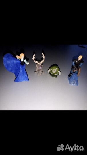 Игрушки тролли из шаров чупачупс