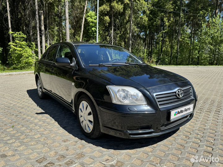 Toyota Avensis 2.0 AT, 2003, 350 000 км