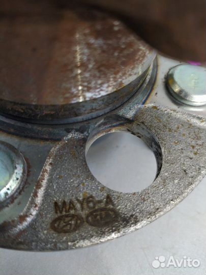 Ступица задняя правая Hyundai Solaris 2