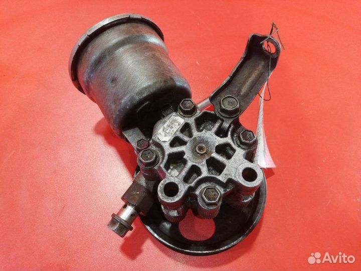 Насос гур Toyota Vitz SCP10 1SZ-FE 1999-2005