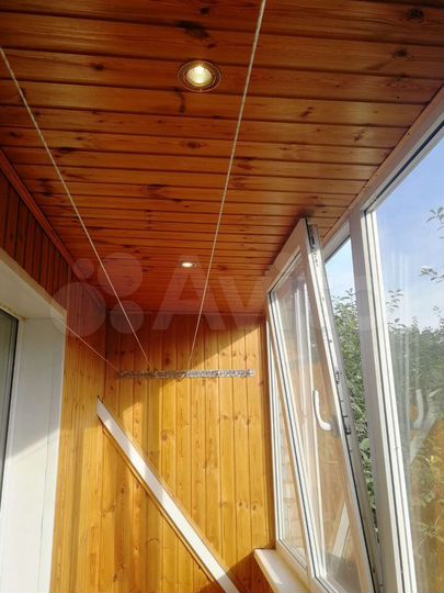 2-к. квартира, 50 м², 3/9 эт.