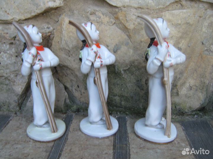 Лыжница лфз Девочка с лыжами статуэтка СССР