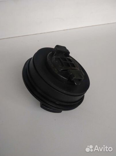 Пробка маслозаливной горловины