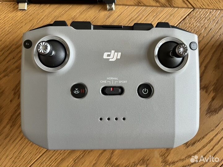 Квадрокоптер DJI Mavic Air2s Fly More Combo
