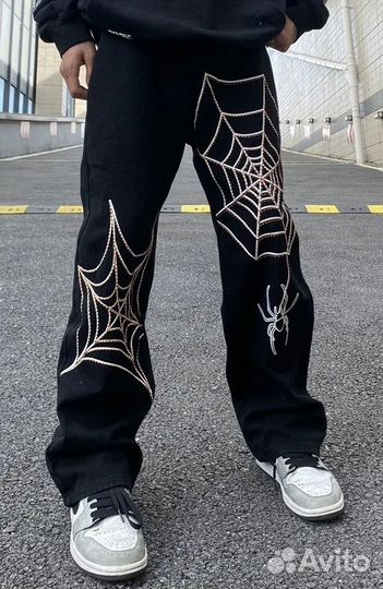 Джинсы с паутиной