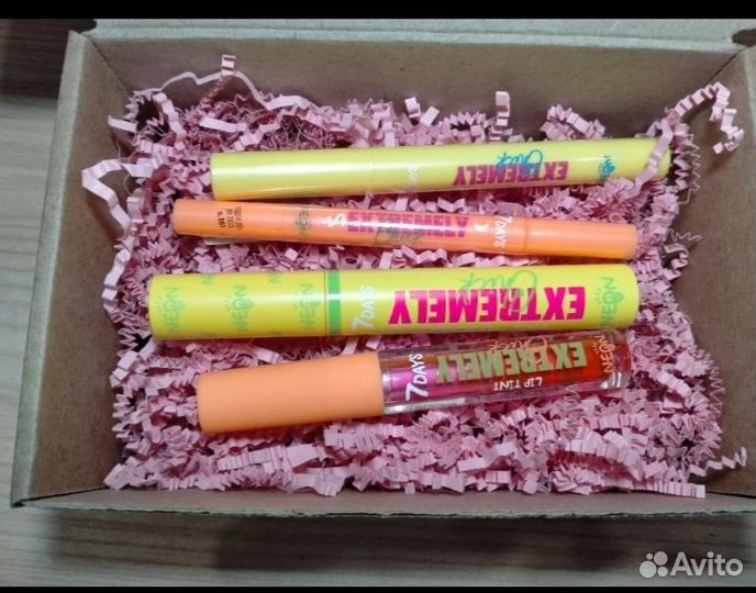 Неоновая косметика 7days