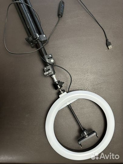 Кушетка,лампа и многое др.для наращивания ресниц